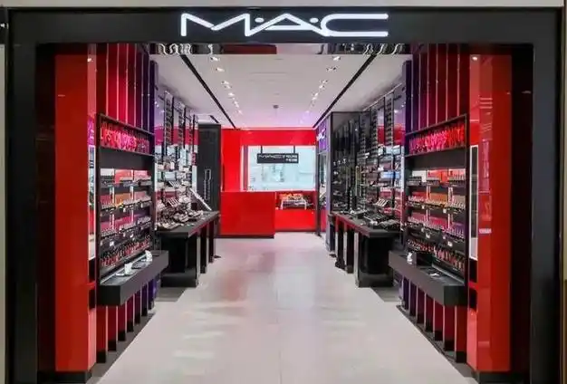 至今mac魅可专柜遍布在全球48个国家的750个地区,早在当其他品牌都