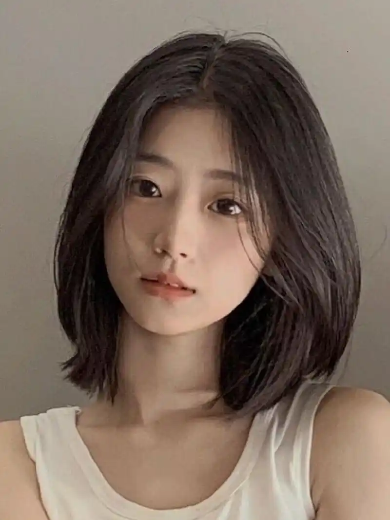 少女感齐肩"锁骨发"甜美减龄 秋季发型 ||||||| 73 分享一款超级