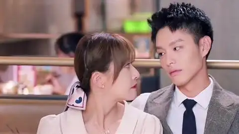 他在逆光中告白:厉总果然是醋坛子的化身,吃起醋来占有欲爆表了