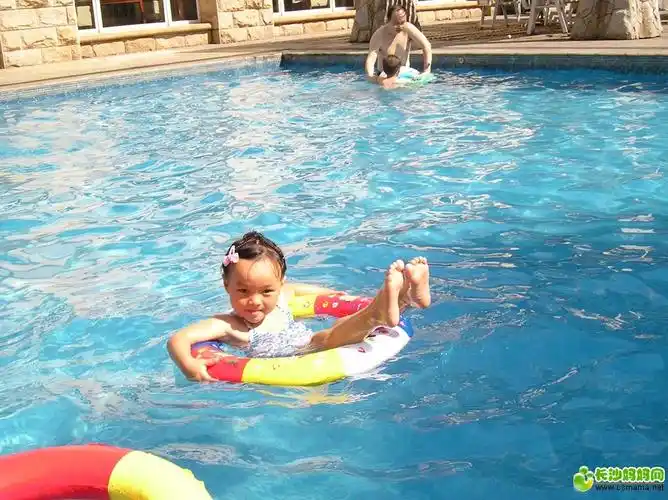 [宝宝秀场] 【baby秀泳装】夏天了玩水去咯~麻麻们给宝宝准备好泳装了