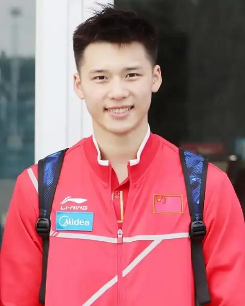 跳水王子陈艾森从王者变为追赶者,一年后能否摆脱伤病完成逆袭