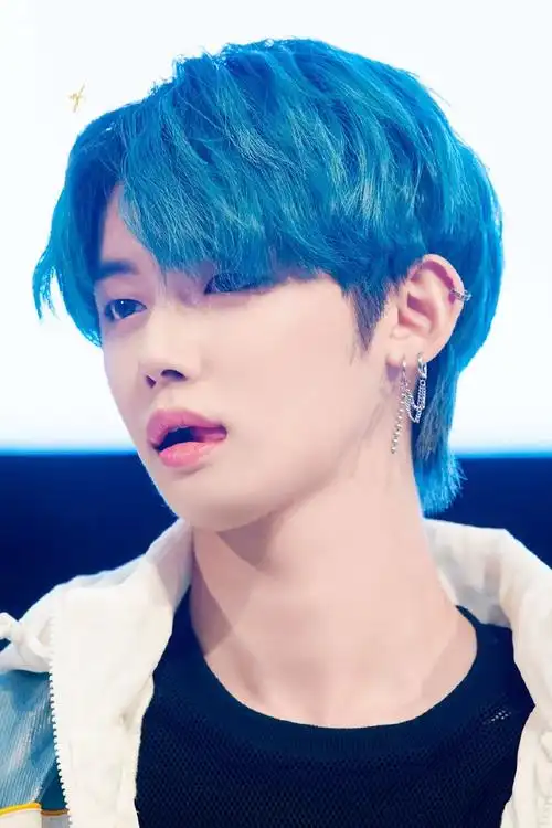 崔然竣的旧梦收藏馆##崔然竣蓝发