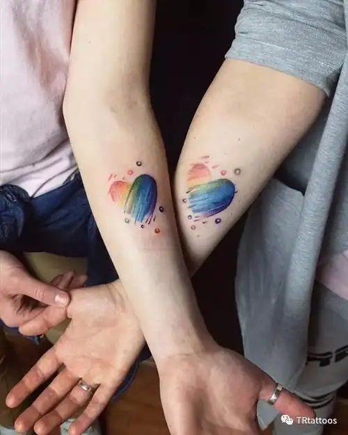 情人节纹身甜蜜狗粮暴击