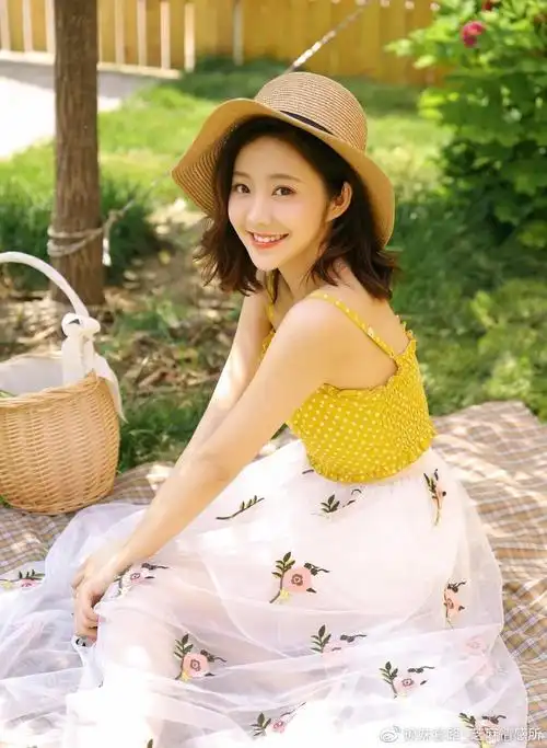 向女孩子表白送什么好这几种东西容易赢得欢心