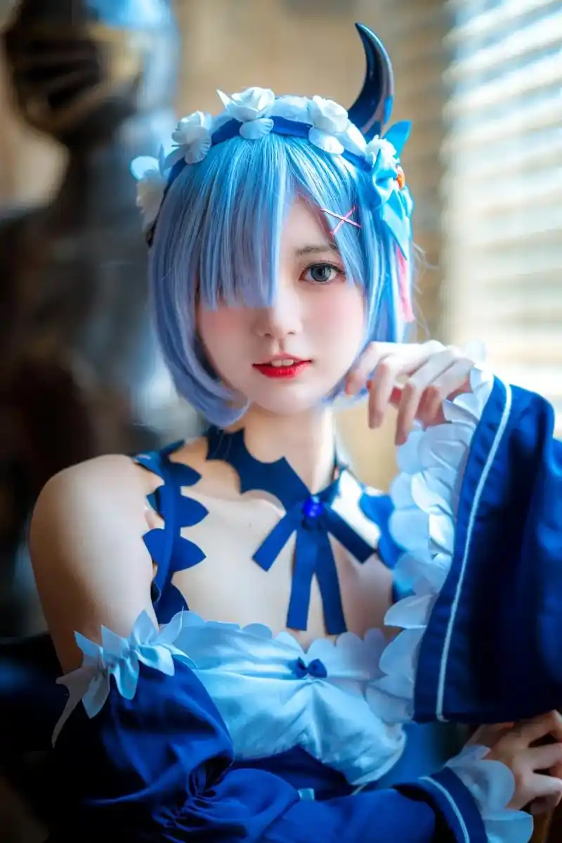 雷姆 #动漫 #二次元 #cos #300英雄  喜欢的点赞 - 抖音