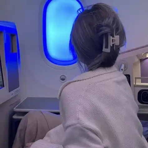 ins高级头像背影