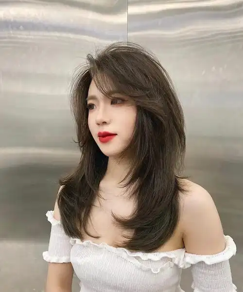 女士长发#女生中长发发型 #今日发型