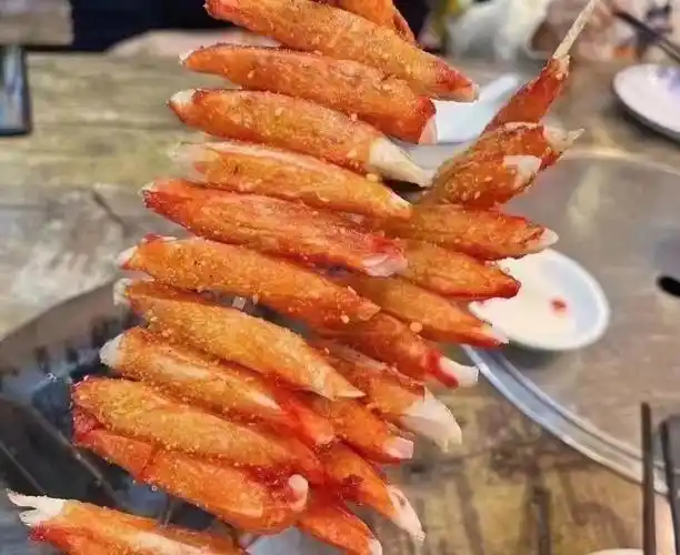 蟹柳是没有蟹肉的)而且重点6015优质的鱼肉鱼浆制作竟然一点也不