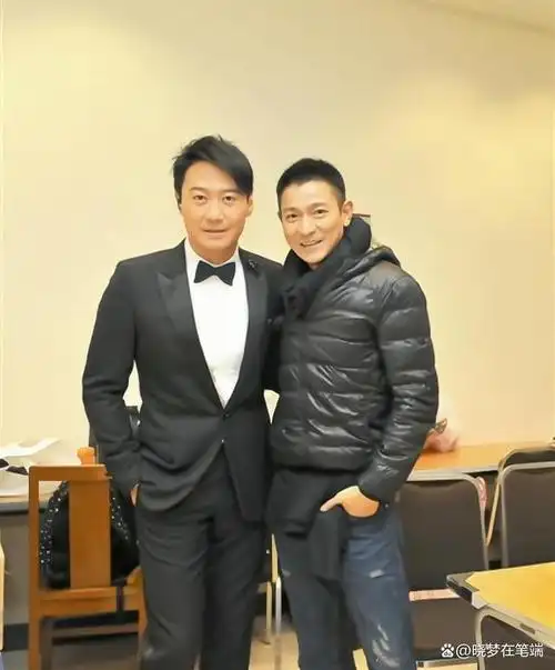 发现四大天王里面,除了长得不是特别帅气的张学友反而没人说他的缺点