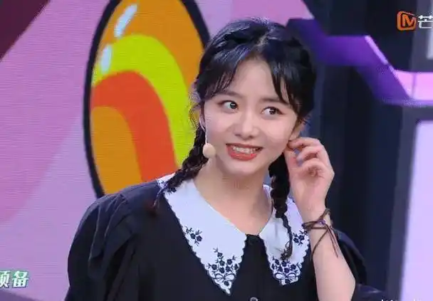 最近谭松韵和任嘉伦演的古装剧走红,不少人都在追他们这部剧,在剧中