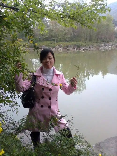 柳青资料照片_广西桂林征婚交友_珍爱网