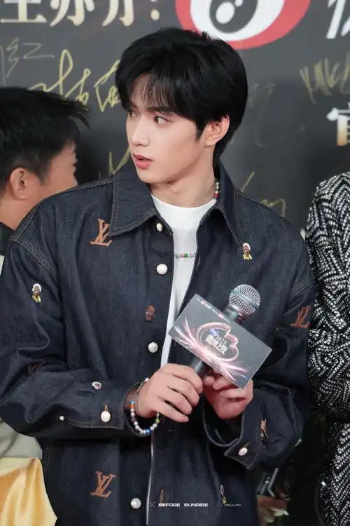 90期待电影第二十条刘耀文超话@时代少年团-刘耀文#刘耀文第二十条