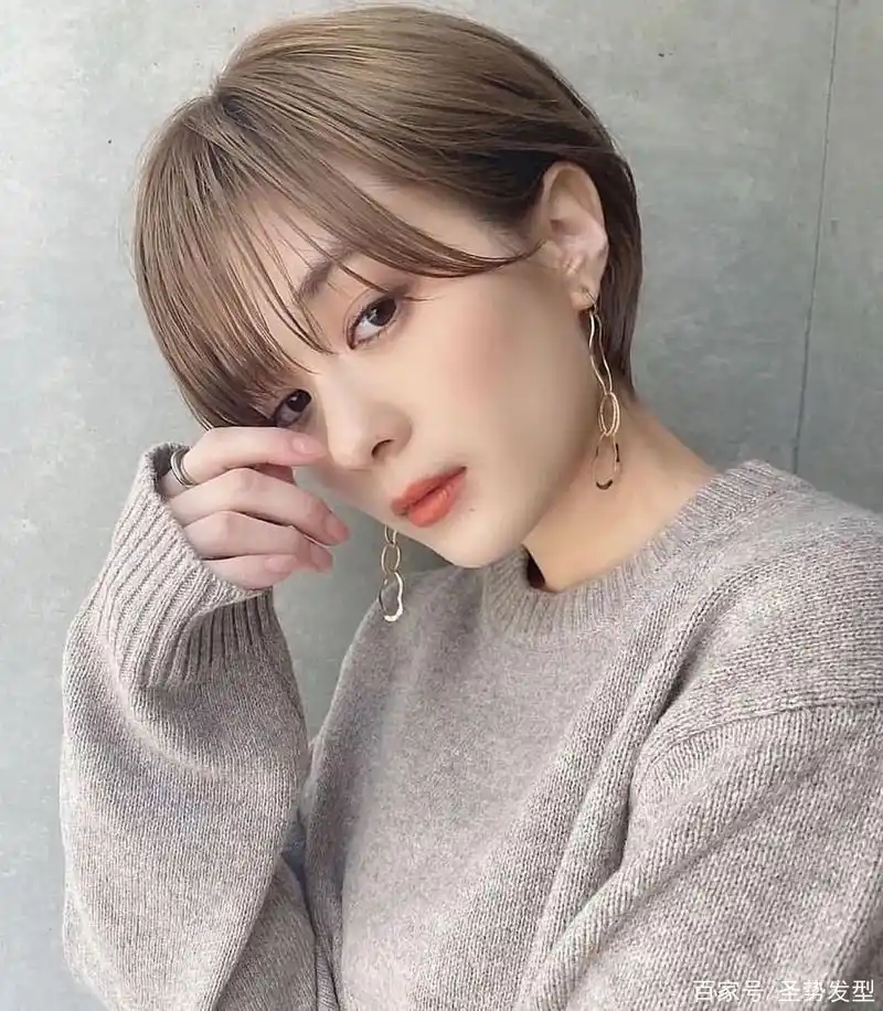 28～35岁合适什么的短发呢?这5款发型让你立马提升气质!