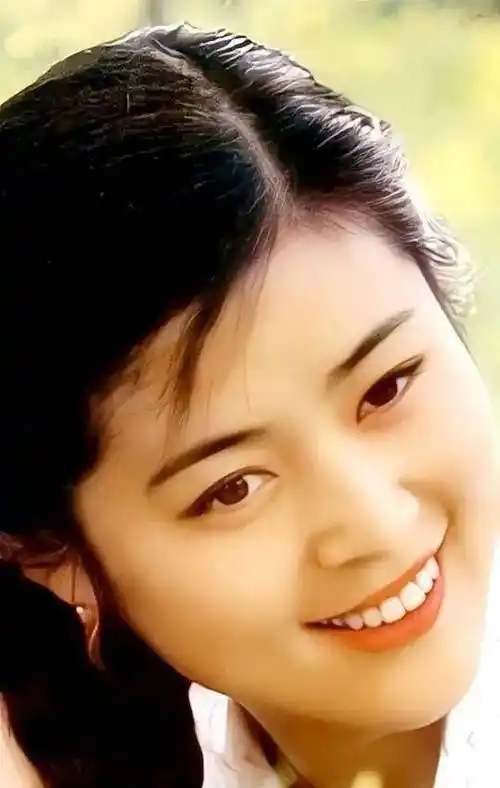 倪萍辟谣整容!自然的老去最美!网友:人老了不都是这个样子吗?