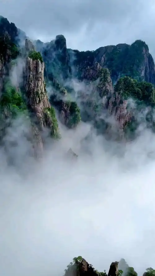 如果有时间一定要来黄山西海大峡谷,做一回神仙,云雾缭绕人间仙境