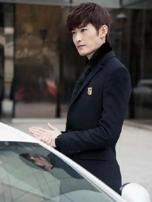 分手7年后,再看张翰境遇,才懂他和古力娜扎本就不是"一路人"