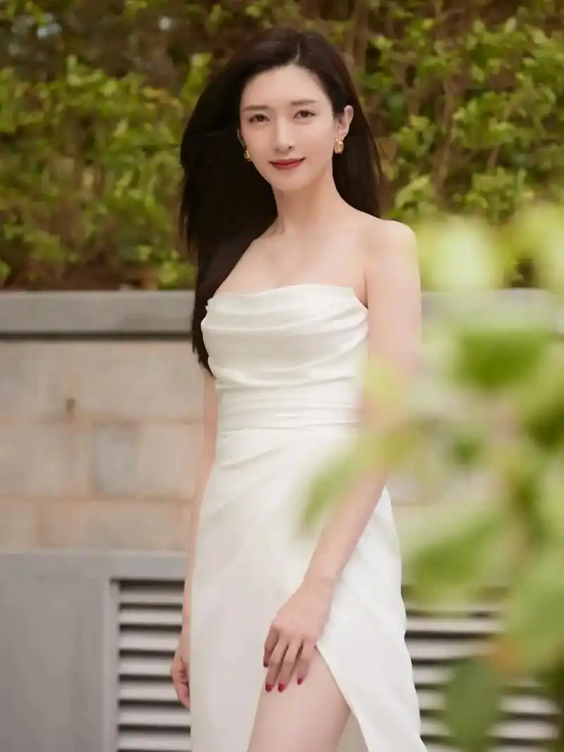 名媛风穿搭分享江疏影