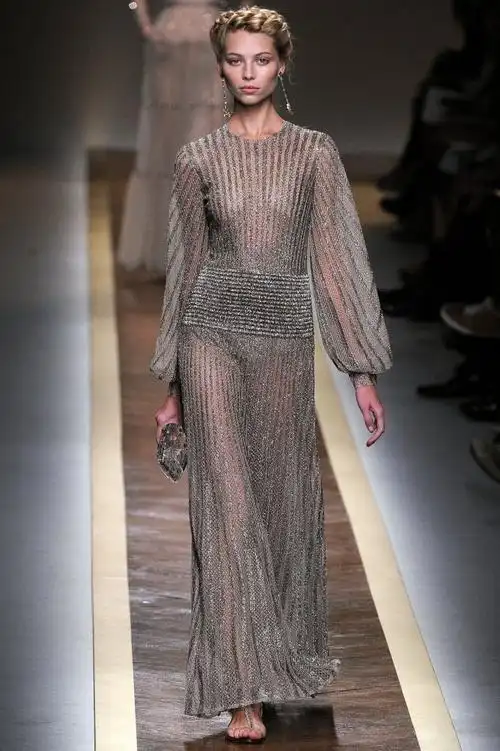 隐约的透视美感 - 透/露肤transparent - 天天时装-口袋里的时尚指南