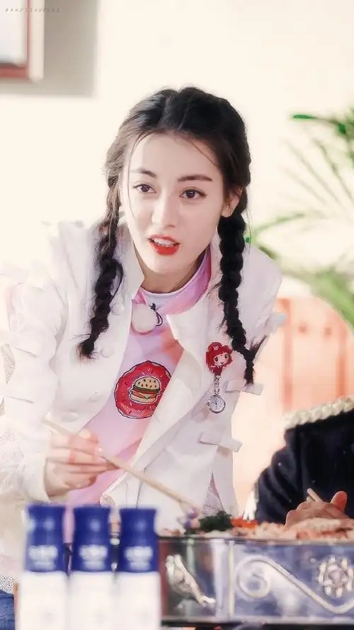 迪丽热巴 奔跑吧图集    #迪丽热巴