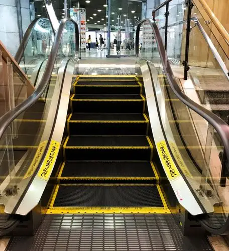 电动扶梯:大都会的名片