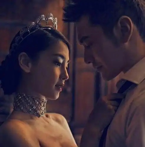 黄晓明和杨颖有多狂野看了他们结婚照网友只有他们敢这么拍