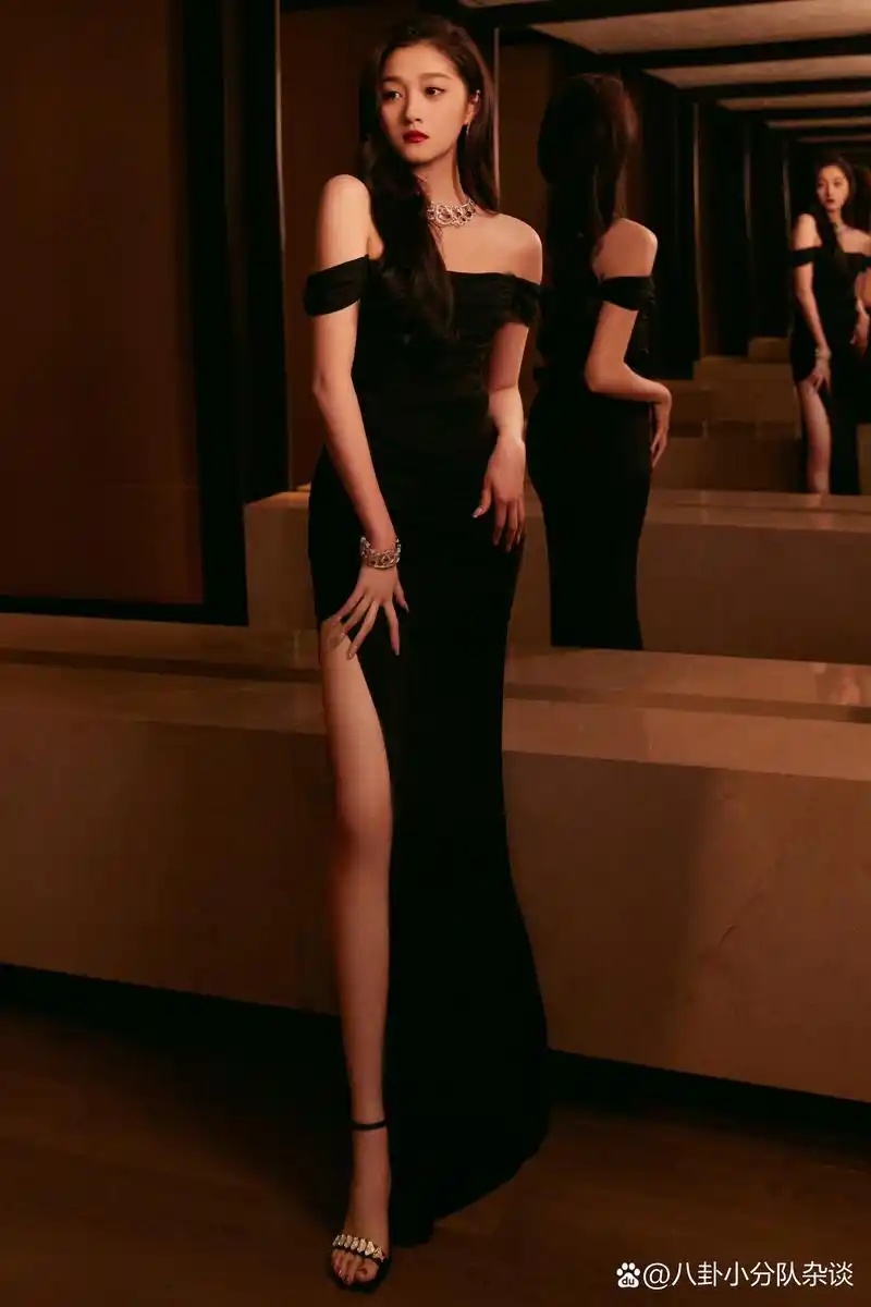 明星美腿玉足(关晓彤) 67