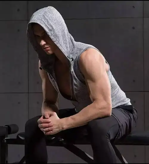 不是每个肌肉男都可以叫男神,肌肉型男才是!