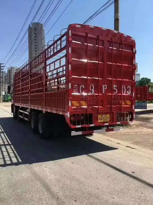 出售二手解放前四后八9米6高栏载货车 国五 460马力一年车 8*4