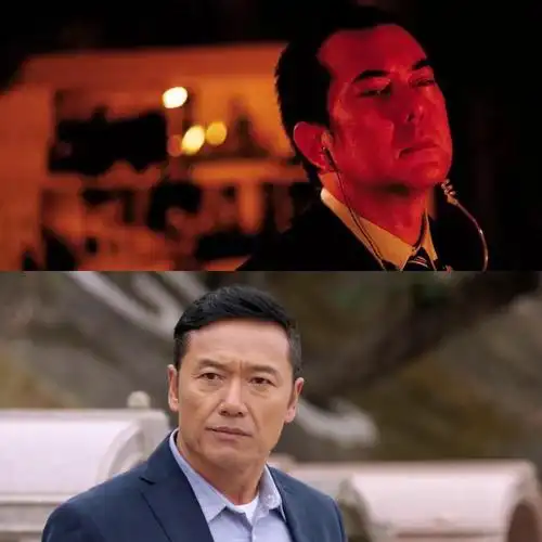 黄志诚和卓凯都是整部片很重要的卧底联络员 只是卓凯没有被扔下楼