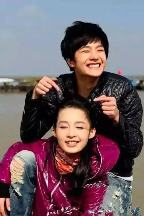 2017杨洋公开承认恋情李沁(李沁杨洋最新图)-天晟网