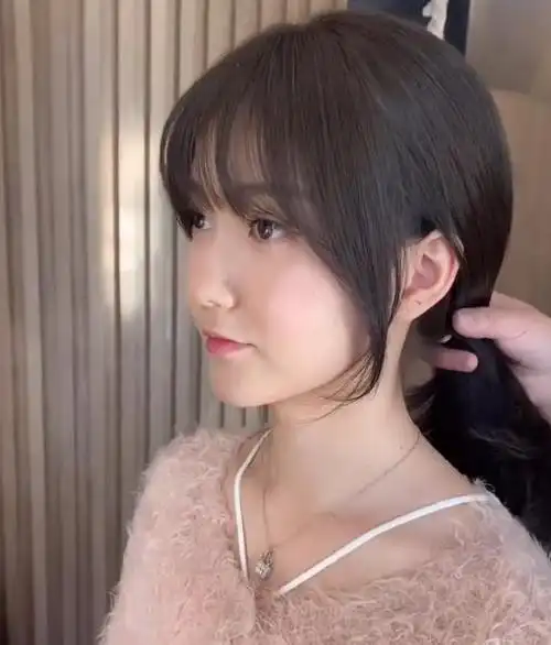 心动4洪成成扎丸子头可爱当她剪成齐刘海网友幻灭了