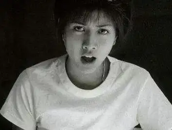 好多日本网友觉得内田有纪短发超酷的,都叫她"内田小哥".