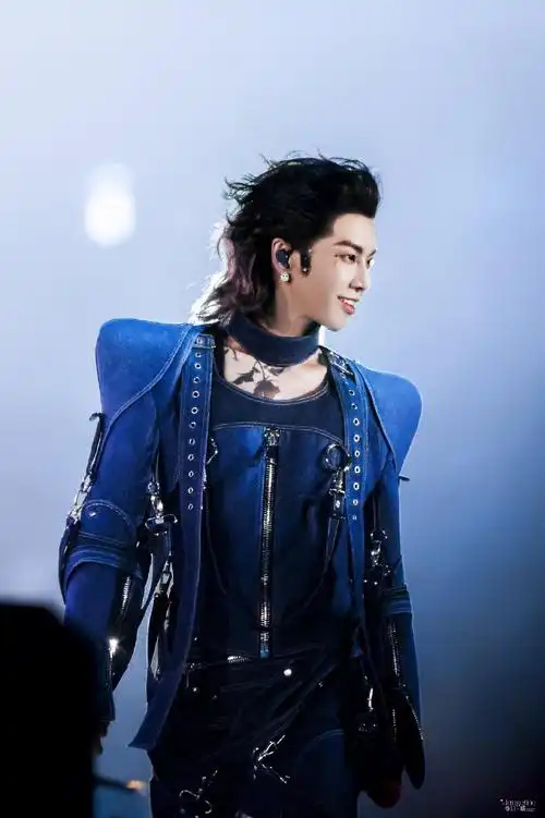 2023年华晨宇十佳造型