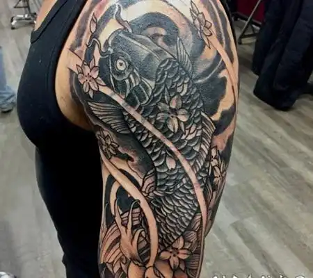 纹身锦鲤图案 寓意吉祥的锦鲤纹身图案