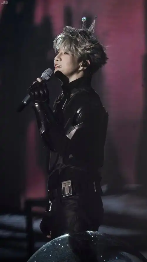 #薛之谦天外来物巡回演唱会##薛之谦杭州演唱会#