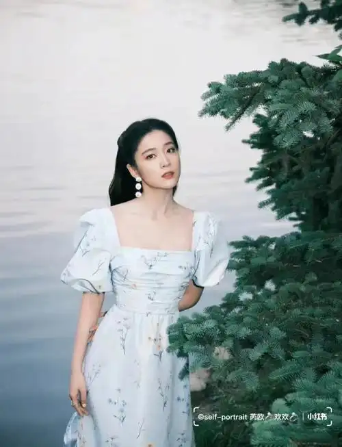 明星同款   | #张雪迎  夏日也要个元气满满呀