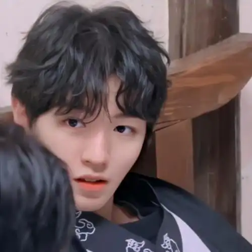 展开全文c@tfboys-王俊凯@演员侯勇@杨童舒@周澄奥_actor@演员杨猛