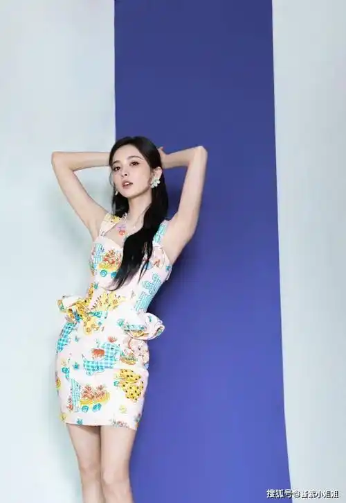 古力娜扎的身材好到让人窒息!她的s型身材让无数人为之疯狂!