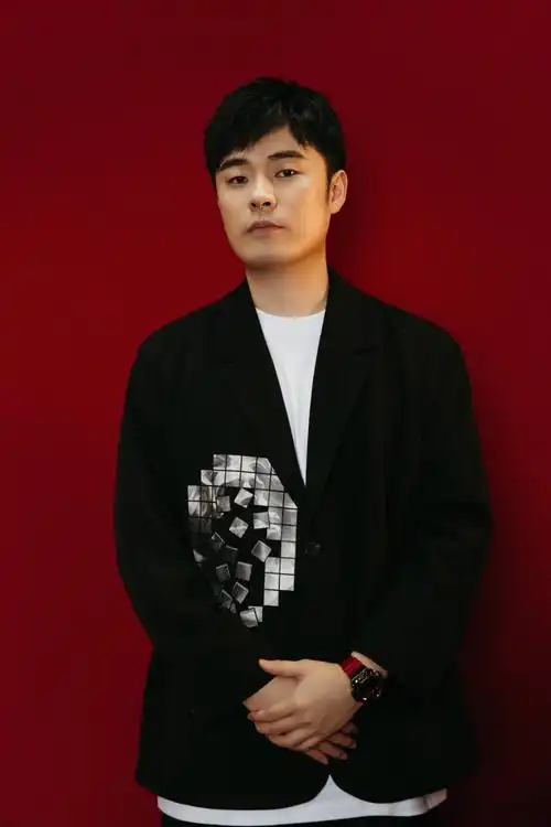 陈赫重返忘不了餐厅再陷店长套路凭搞笑功力治愈患病老人