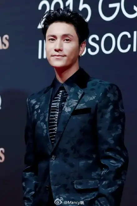 [150915]陈坤出席2015gq年度人物盛典[收集贴]