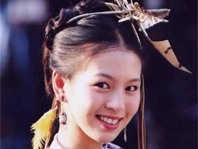 其中彭于晏饰演的"唐钰小宝"和刘品言饰演的"阿奴",这一对荧幕cp最让