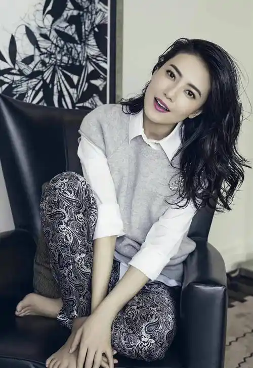 甜美女神高圆圆的感情风波,一路走来不容易_夏雨_袁泉_恋情