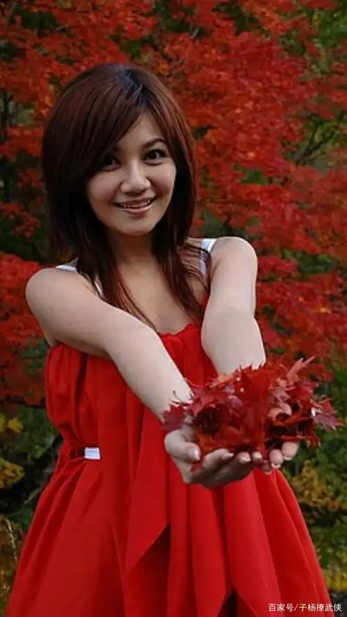 梁静茹气质写真照,还记得她那首勇气吗?