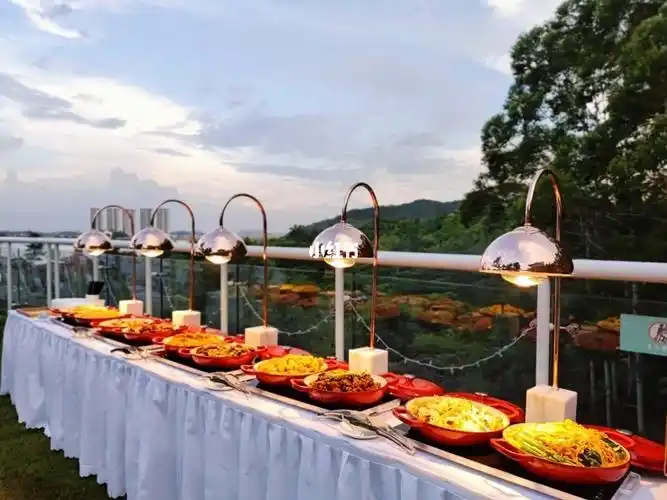 户外年会自助餐