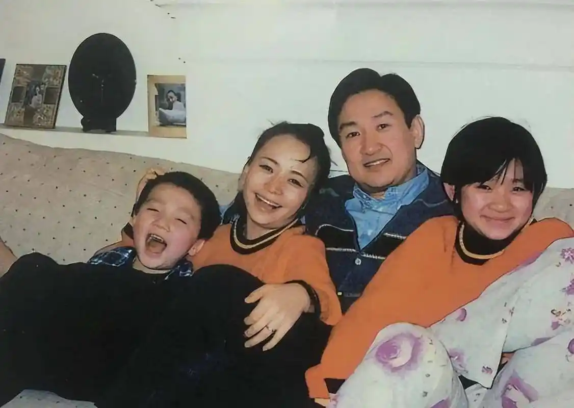 纪实有一种"算计"叫英达和梁欢,结婚26年后,后悔也无济于事了