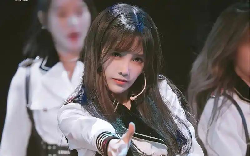 苏杉杉仙女唱歌都是好看滴