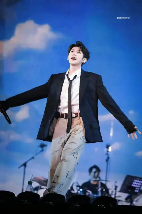 王源客厅狂欢巡演##王源客厅狂欢纪念册