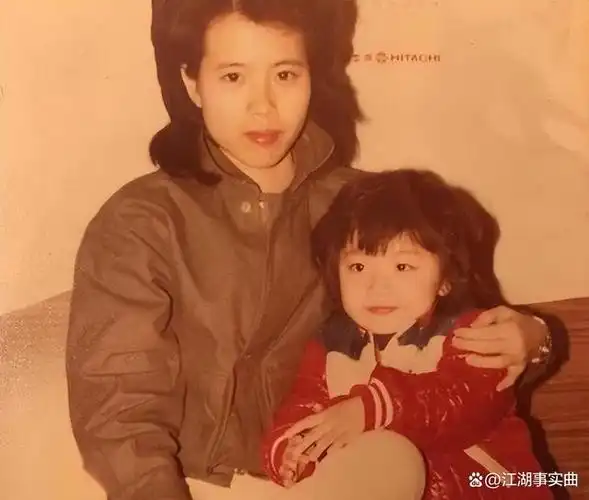 幸运…刘銮雄一生阅女无数,风流半生,就连当红港圈明星关之琳,蔡少芬