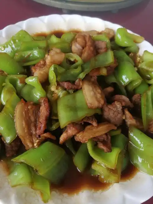 平常心 家常菜 货真价实好买卖!沂蒙东升酒府让您体会乡愁味道!