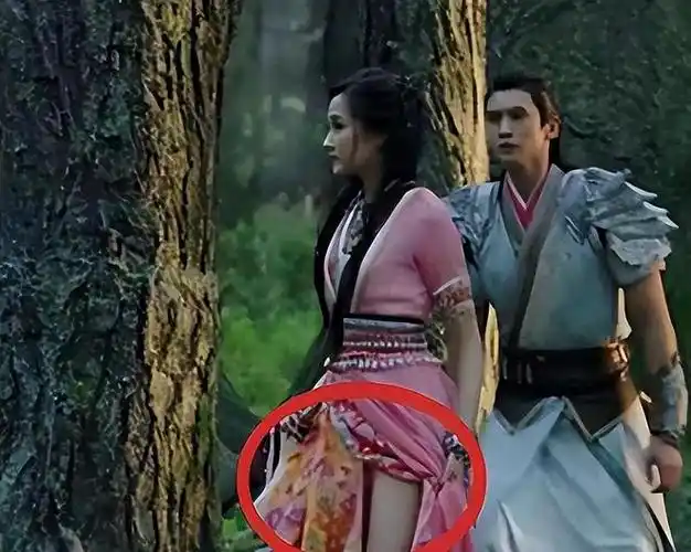 影视剧中侮辱观众智商的穿帮镜头,网友:导演你这是认真的吗?